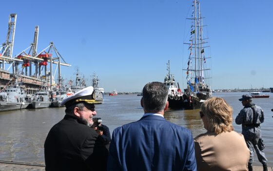 Arribo ROU 20 “Capitán Miranda”